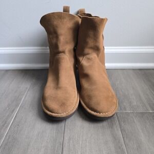 UGG Australia Tan Suede Ankle Boots Women Size 8 Cozy Winter Casual